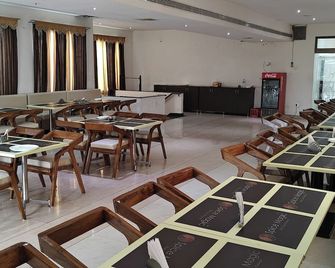 Hotel Grand Leela Krishna - Adults Only - Bhīmavaram - Restaurant