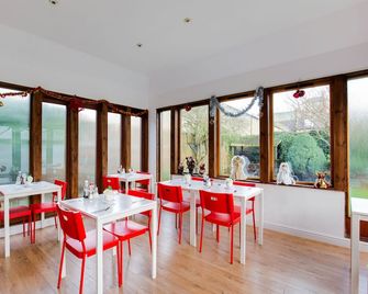 Lost Guest House Peterhead - Peterhead - Restaurant