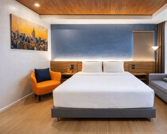 Levo Hotel - Urdaneta