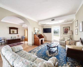 Iumara Dimora Di Campagna - Omignano - Sala de estar