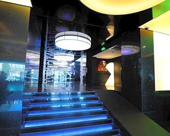 Plaza V Executive Hotel - Târgu Mureş - Lobby