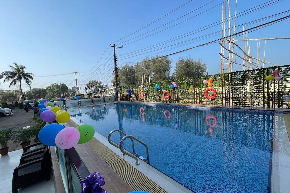 هوتل كولول باي جاي آند زد جروب - كوكس بازار - حوض السباحة