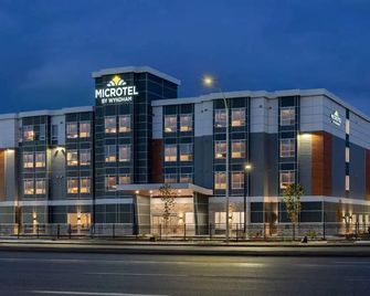 Kelowna Good Night Inn - קלונה - בניין