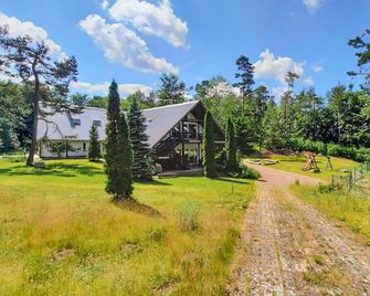 9 Bedroom Amazing Home In Klodno - Sulęczyno - Widok na zewnątrz