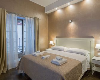 Vela Rooms - Cagliari - Habitación