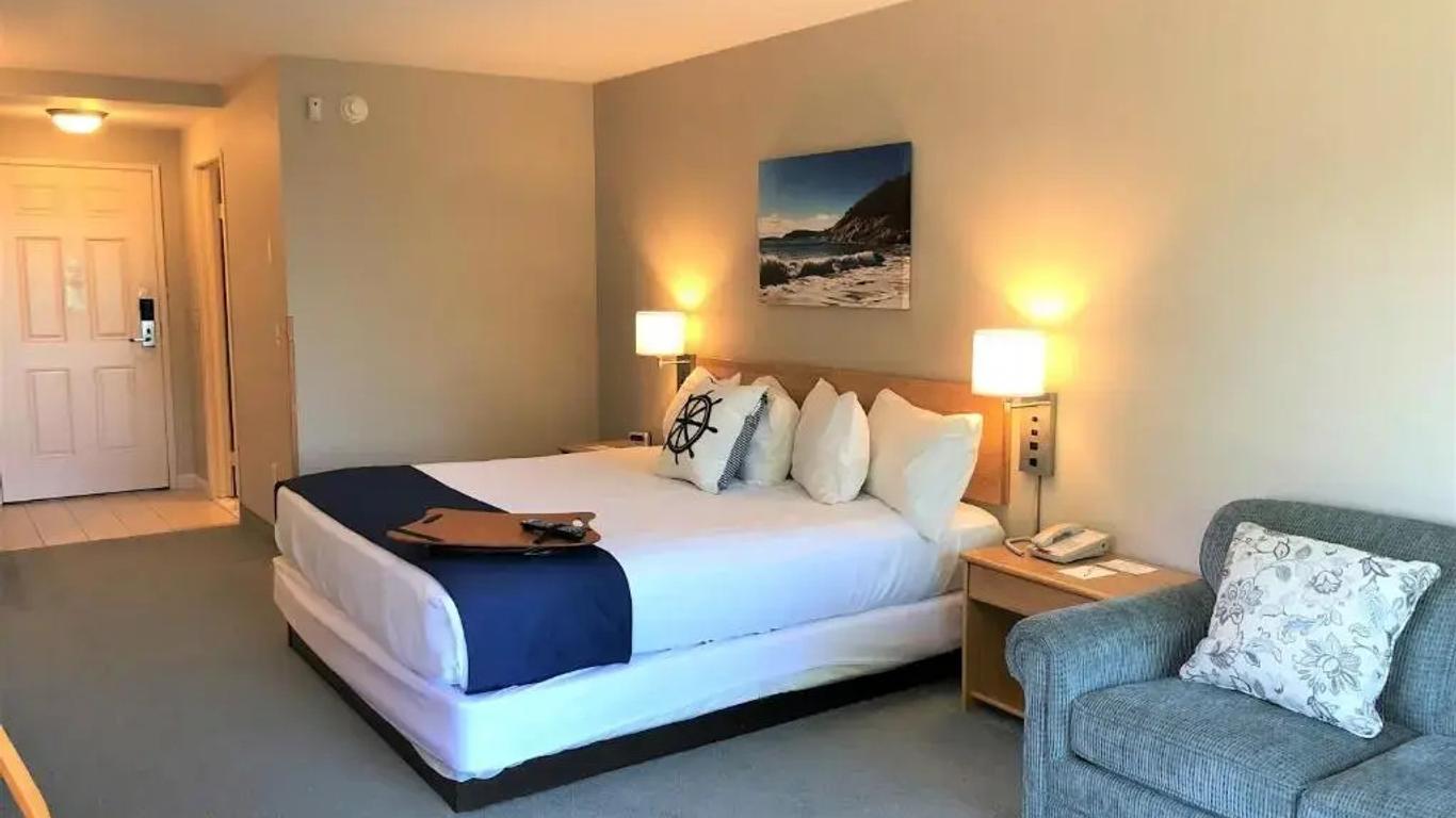 Atlantic Eyrie Lodge