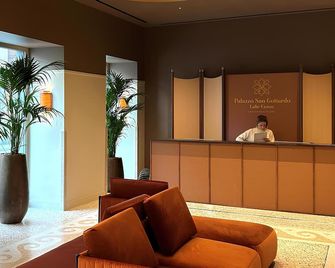 Palazzo San Gottardo Lake Como, a Radisson Collection Hotel - Como - Reception