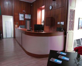 Hotel São Cristóvão - Rio de Janeiro - Receptionist