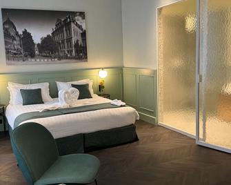 Amosa Liege City Centre Hotel - Liège - Bedroom