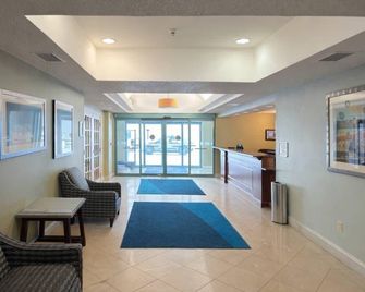 Sleep Inn & Suites Kalamazoo East - Kalamazoo - Lobby