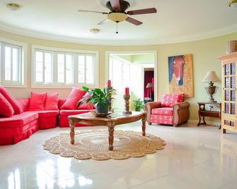 Khastle Khodero - Montego Bay - Lobby