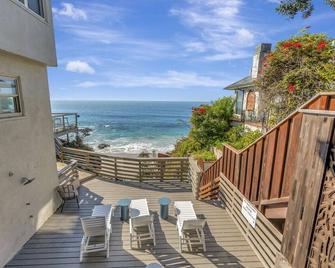 Ocean Front Beach House! Private Stairs To Sand! - Laguna Beach - Balcony