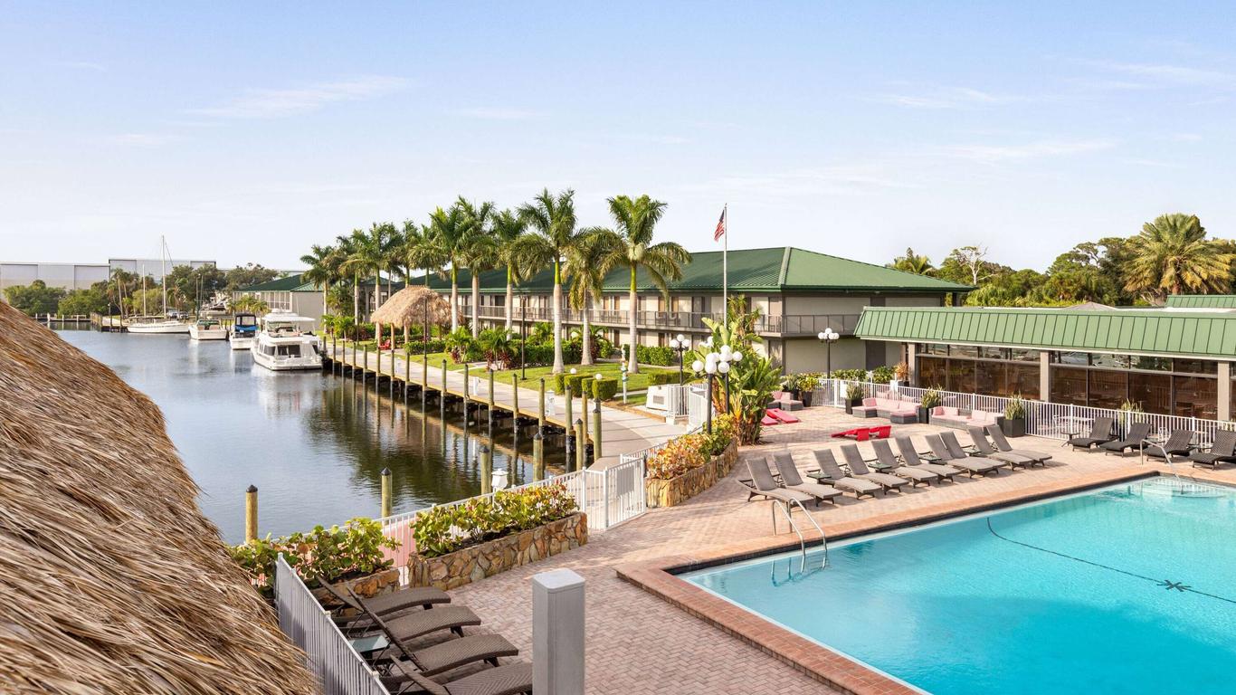 Ramada by Wyndham Sarasota Waterfront