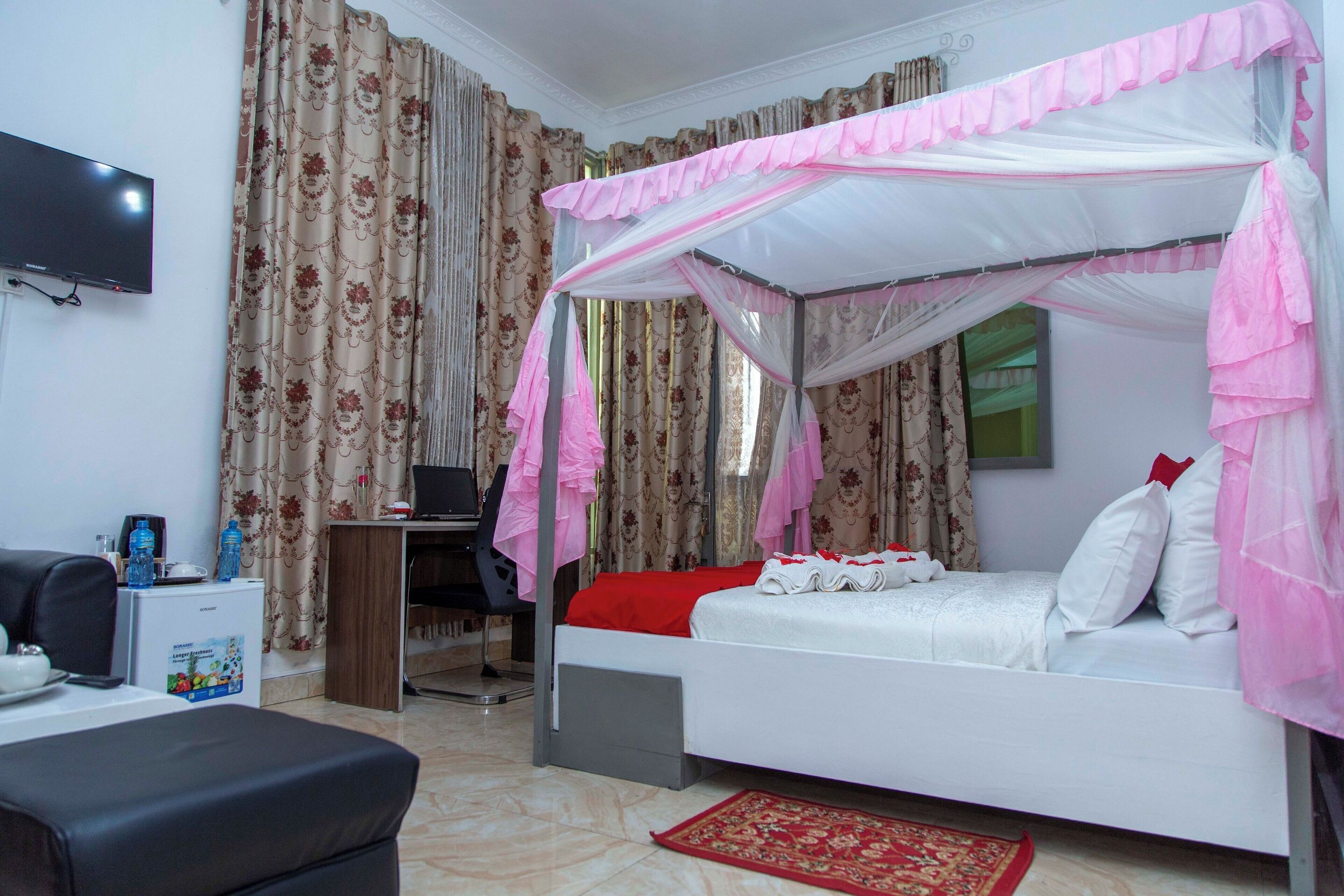 The city Block Apartment - Buyumbura