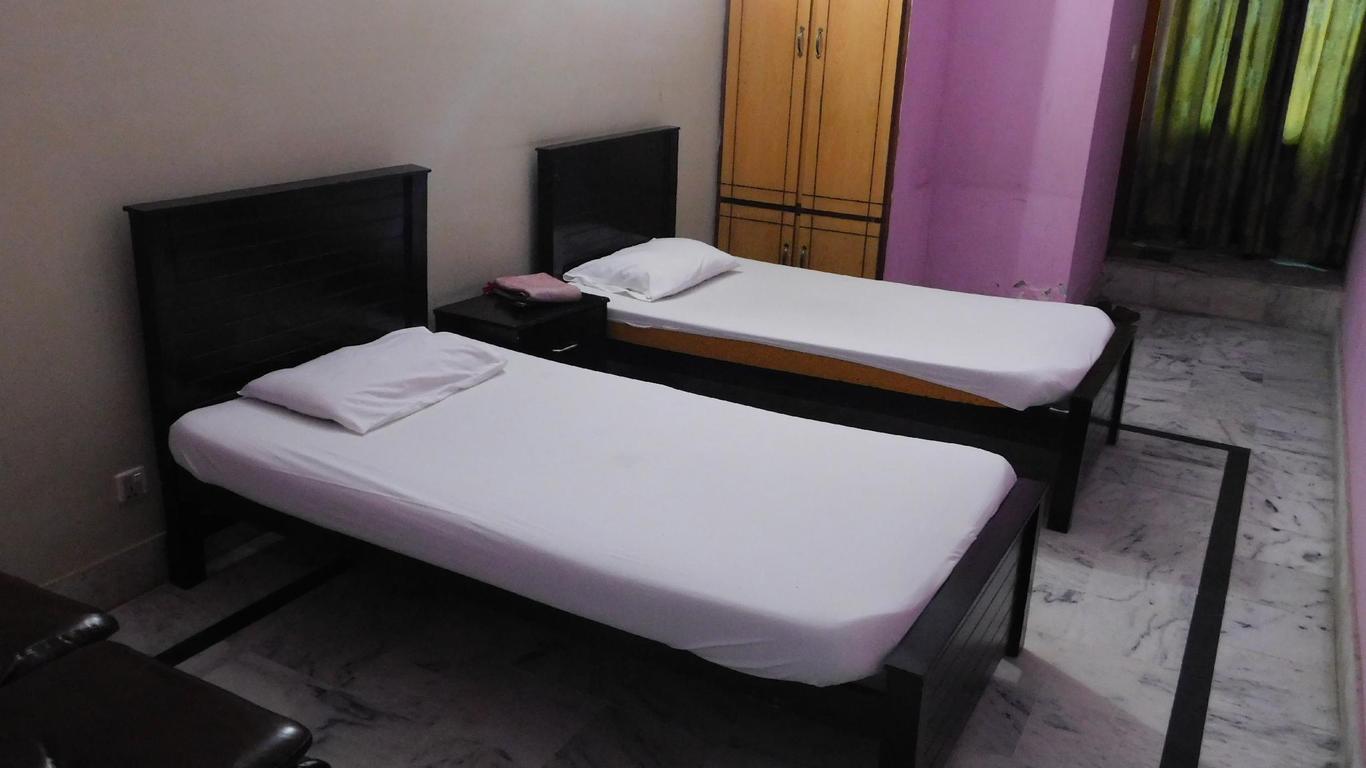 Kulsoom Hotel Islamabad