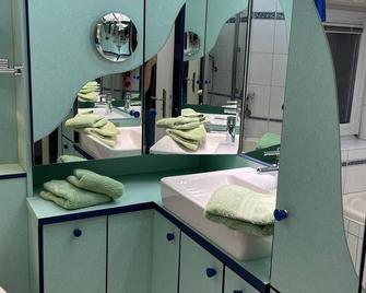 Ferienwohnung mit Eigenem Pool in der Lüneburger Heide - Munster (Örtze)