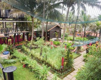 The Yuppi Hippi Beachpackers Hostel - Anjuna