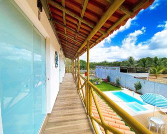 Pousada Villa Egregora - Guarajuba - Balcón