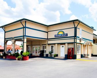 Quality Inn Waycross - Waycross - Building