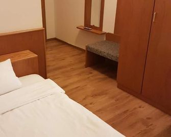 Hotel Lamm - Pforzheim - Schlafzimmer