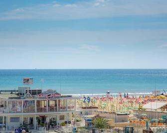 Hotel Villa Rosa Riviera - Rimini - Ranta
