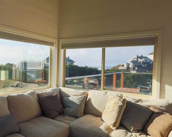 Open 3100sf White Water View, Pets Welcomed, No Stair Entry - Bandon - Balcón