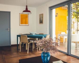 Residence Agathos -Un Jardin Sur La Plag - Agay - Comedor