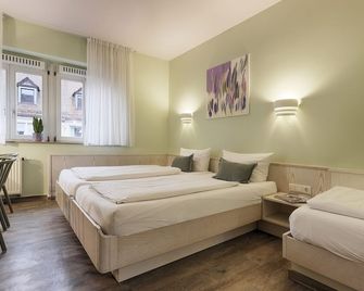 هوتل كونتربونت - ورزبورغ - غرفة نوم