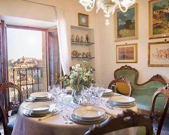 Torre Del Campo - Two Bedroom Apartment, Sleeps 2 - Siena - Dining room