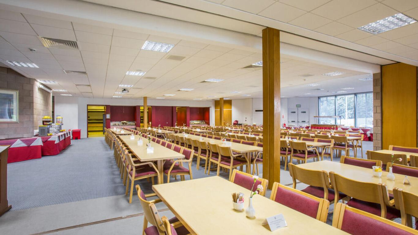Agnes Blackadder Hall Campus Accommodation