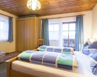 Apartment in Wagrain with Stunning Mountain Views - Wagrain - Bedroom