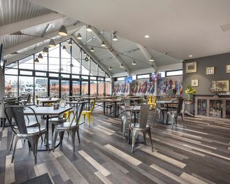 The Lodge Hotel - Newbury - Restaurace