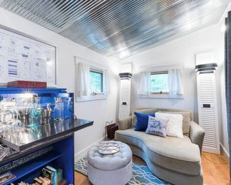 The Shed - Sanford - Living room