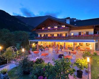 Hotel Klotz - San Leonardo in Passiria - Edificio