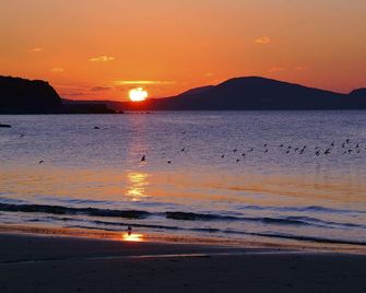 Croagh Patrick Apartment - self-catering for 2 on Bertra Strand, Westport, Mayo - Westport - Plage