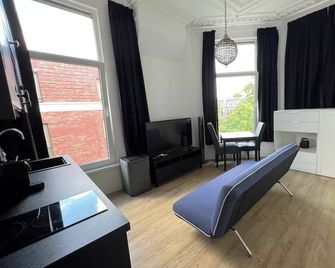 Beautiful 1 bedroom apartment in the centre of Rotterdam - Rotterdam - Living room