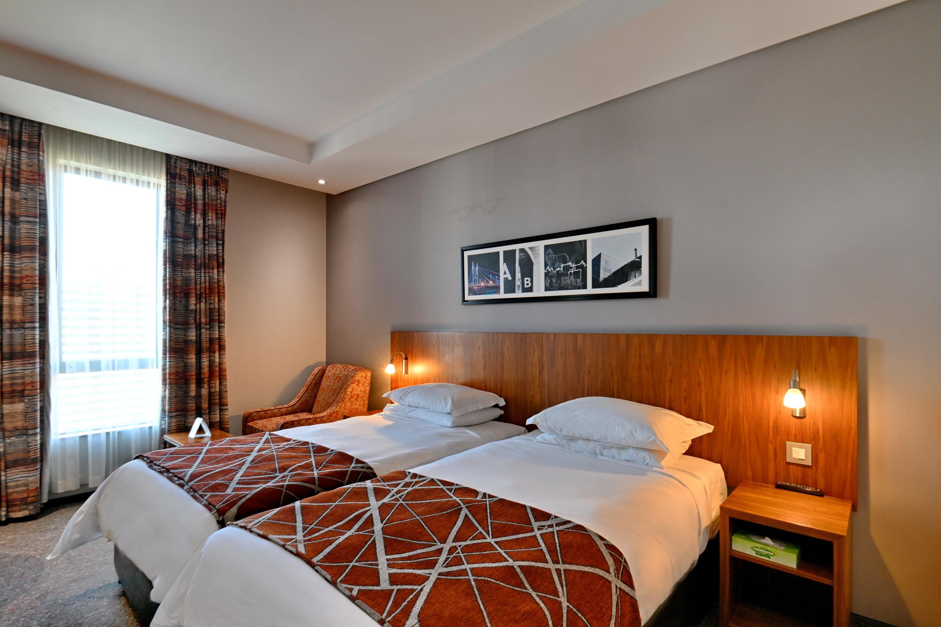 سيتي لودج هوتل نيوتاون