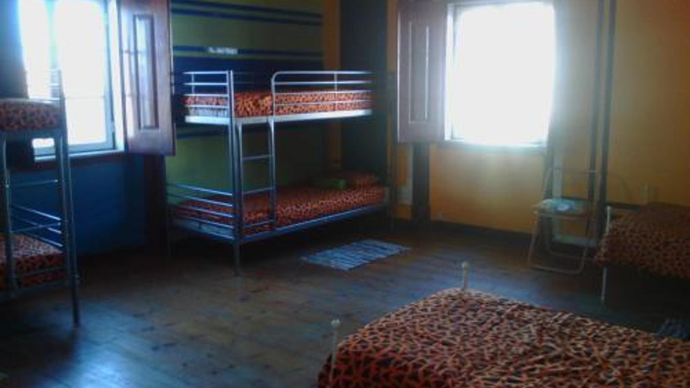 Good Mood Hostel