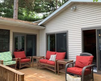 Lake life is Calling - Osceola - Patio