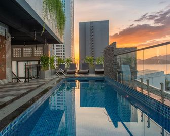 Aaron Boutique Hotel - Nha Trang - Pool