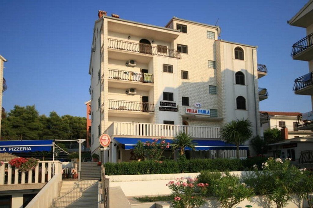 B&B Villa Paula - אוקרוג גורניי - בניין
