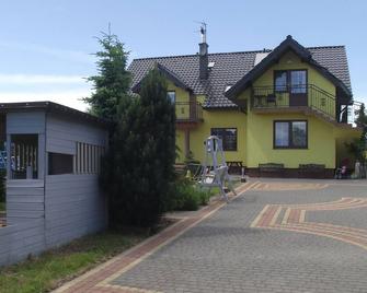 Pokoje Typu Studio Olszyna 27 - Ustronie Morskie - Budynek