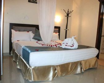 Lakemark Hotel and Tour Service Bahir Dar - Bahir Dar - Habitación