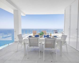 Ap402 - Bayview Hills B1 - Торрокс - Балкон