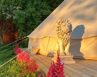Sörby Glamping - Motala - Gebouw