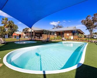 Big4 Mudgee Holiday Park - Mudgee - Πισίνα