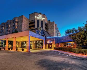DoubleTree by Hilton Hotel Memphis - ממפיס - בניין