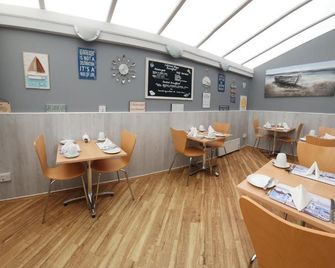 Leeward House B&B - Lee-on-the-Solent - מסעדה