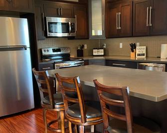 Convenient Comfortable Guest House In The Columbia River Gorge Scenic Area. - The Dalles - Kitchen