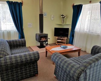 Murray Gardens Motel - Stanthorpe - Sala de estar